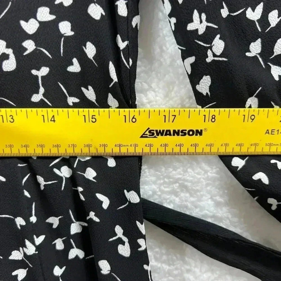 Talbots Black MIDI Dress SZ 8 Long Sleeve White Print Fit Flare Silhouette Flowy - Picture 15 of 16